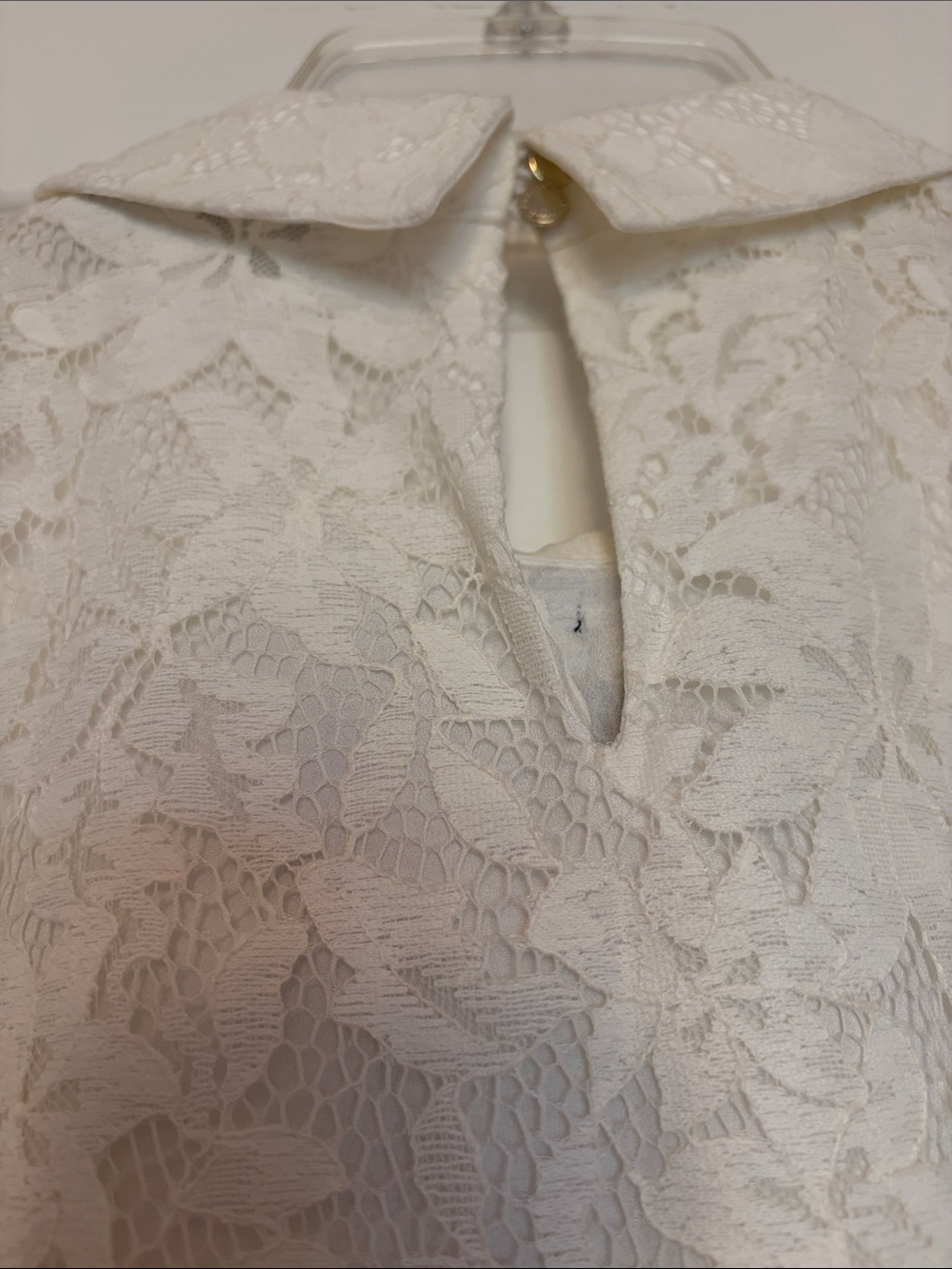 Karl Lagerfeld White Textured Lace Top with Navy Logo Tag - Picture 4 of 5